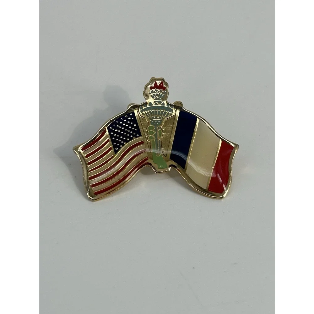 1982 Vintage Liberty American & France Flag Enamel Lapel Pin